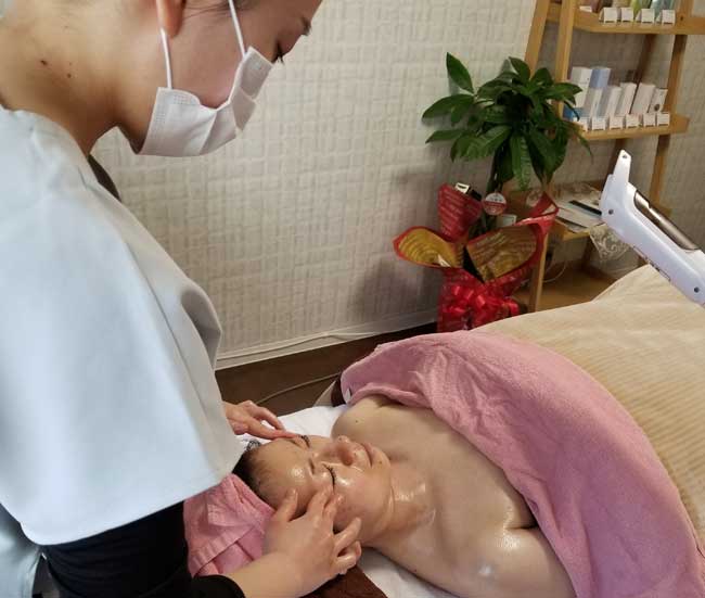 �G���r�������F�T�����@���N����� �G���r�����{�p